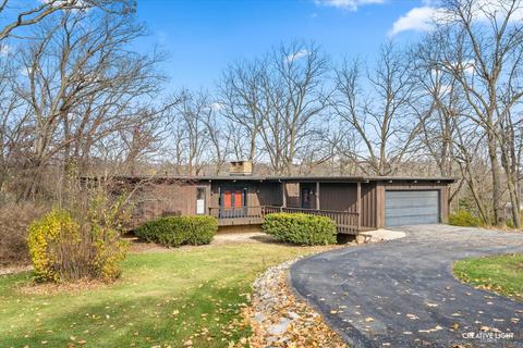 1548 Chestnut St, Elgin, IL 60120 photo 1