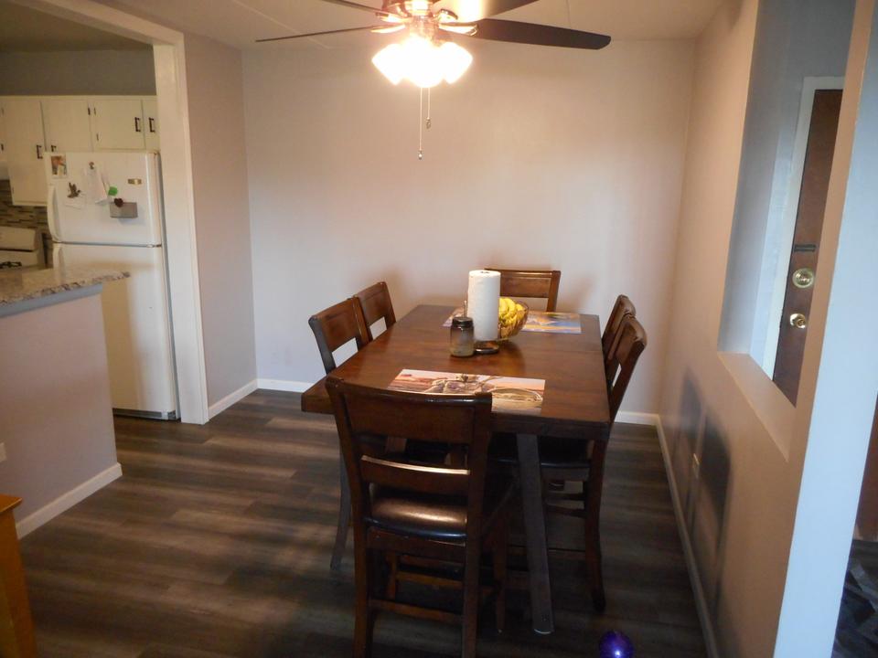  743 E Fullerton Ave #112, Glendale Heights, IL 60139 photo 9