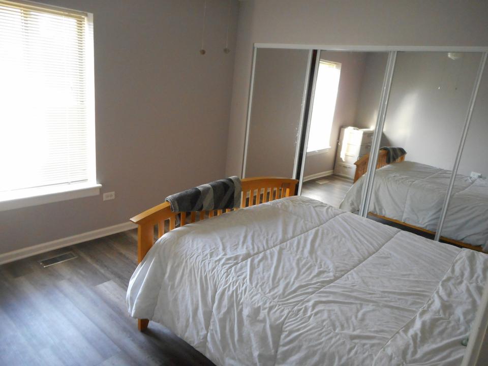  743 E Fullerton Ave #112, Glendale Heights, IL 60139 photo 14