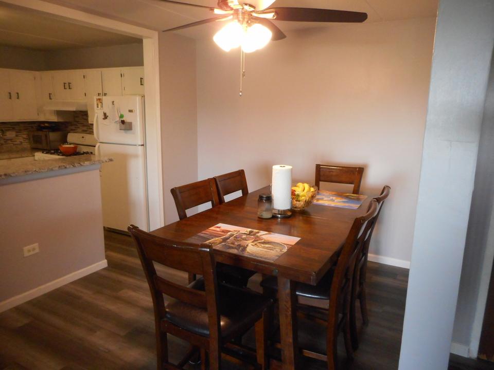  743 E Fullerton Ave #112, Glendale Heights, IL 60139 photo 10