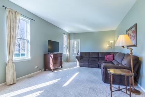 3040 Bridgeham St, Elgin, IL 60124 photo 12