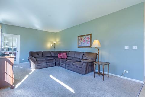 3040 Bridgeham St, Elgin, IL 60124 photo 13