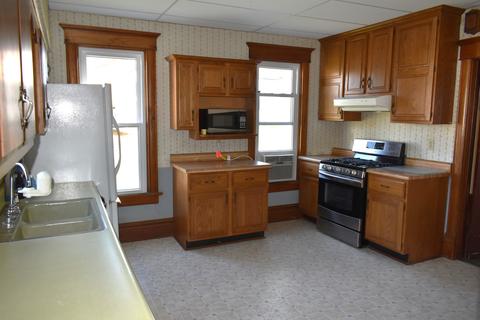 203 N 2nd St, Secor, IL 61771 photo 5