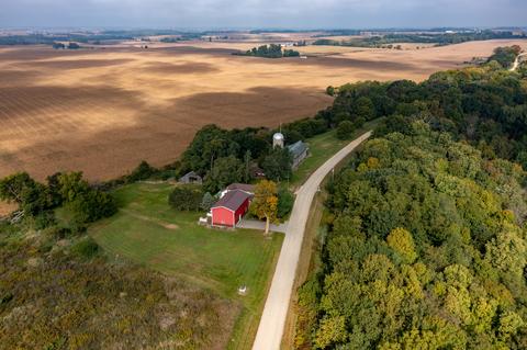 6534 N Scheider Rd, Freeport, IL 61032 photo 25