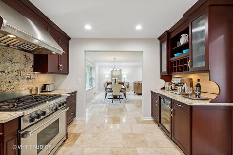 325 Old Post Rd, Northbrook, IL 60062 photo 11