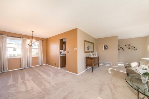 1020 Concord Dr, Bartlett, IL 60103 photo 7