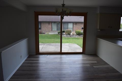 3725 Glenview Rd, Glenview, IL 60025 photo 13