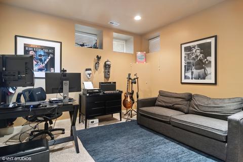 1413 S Emerald Ave, Chicago, IL 60607 photo 15