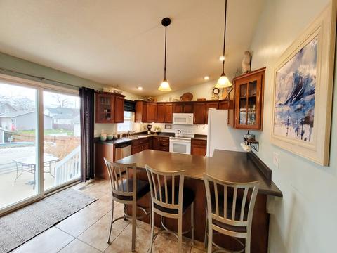 205 W Park St, Morrison, IL 61270 photo 15