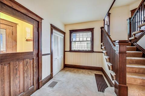 1039 Prospect St, Elgin, IL 60120 photo 7