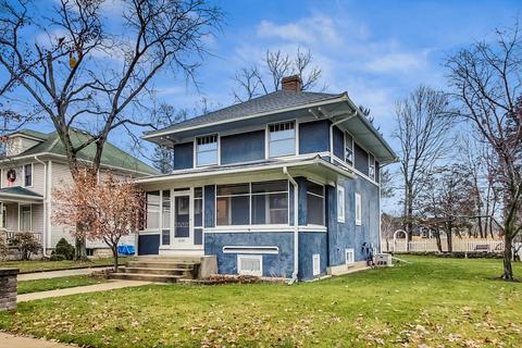 1039 Prospect St, Elgin, IL 60120 photo 2