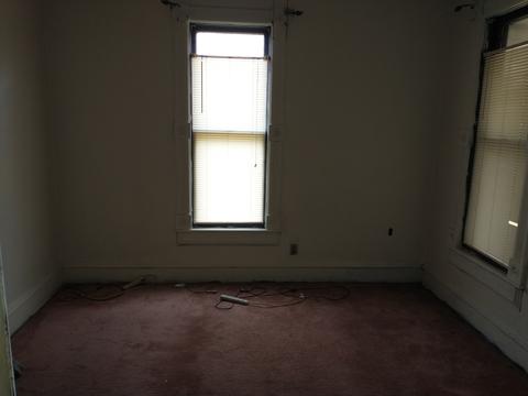304 E North St, Colfax, IL 61728 photo 10