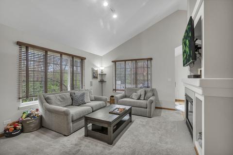 352 New Haven Dr, Cary, IL 60013 photo 9