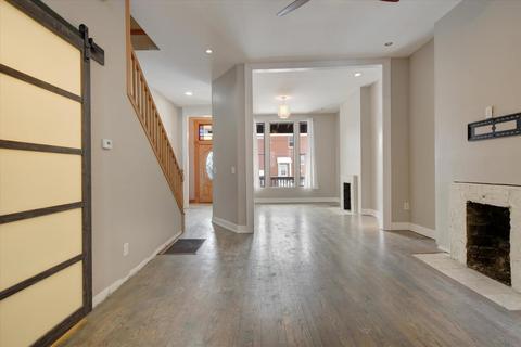 1122 E 44th St, Chicago, IL 60653 photo 5