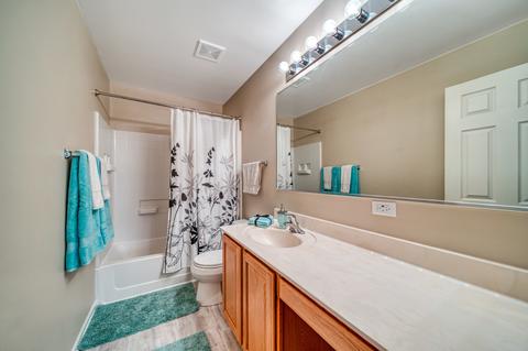 413 Legend Ln, Mchenry, IL 60050 photo 20