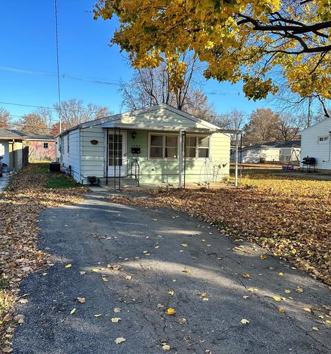 1302 E 16th St, Sterling, IL 61081 photo 2
