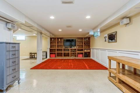 3915 Clearbrook Ave, Mchenry, IL 60050 photo 12