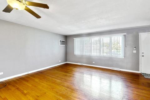25 E Thorndale Ave, Roselle, IL 60172 photo 3
