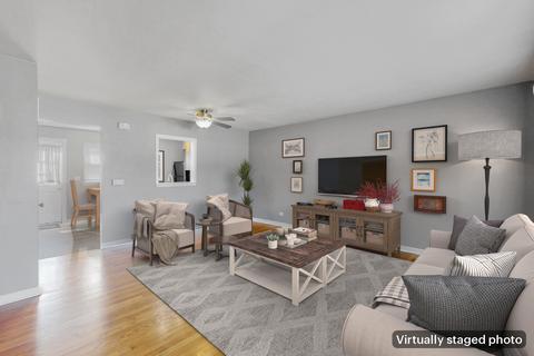 25 E Thorndale Ave, Roselle, IL 60172 photo 5