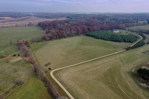 6500 E Hales Corner Rd, Stillman Valley, IL 61084