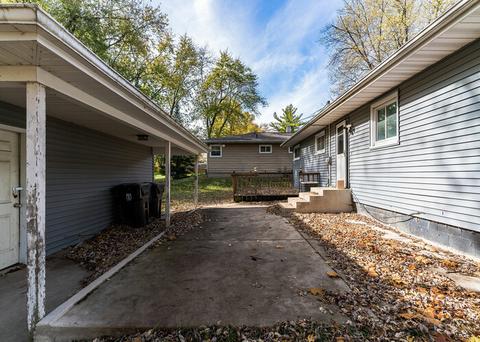 1401 Searle Dr, Normal, IL 61761 photo 8