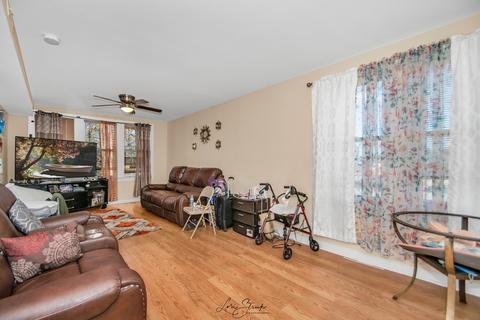 1563 E 93rd St, Chicago, IL 60619 photo 3