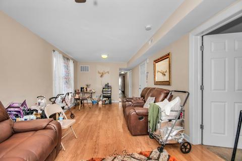 1563 E 93rd St, Chicago, IL 60619 photo 5