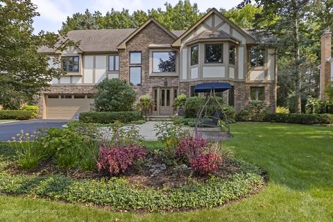 207 E Saint Andrews Ln, Deerfield, IL 60015