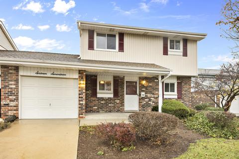 1617 Castbourne Ct, Wheaton, IL 60187 photo 1
