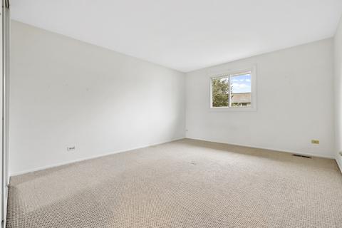 1617 Castbourne Ct, Wheaton, IL 60187 photo 8