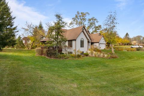 3131 Chellington Dr, Johnsburg, IL 60051 photo 4