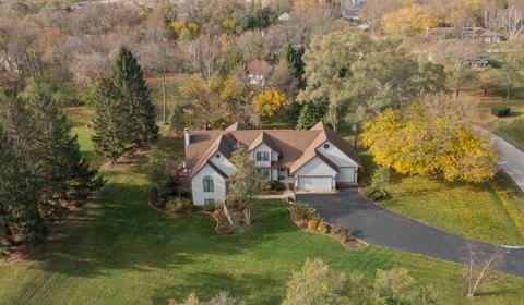 3131 Chellington Dr, Johnsburg, IL 60051 photo 2