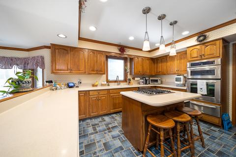 3131 Chellington Dr, Johnsburg, IL 60051 photo 8