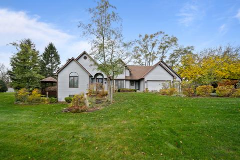 3131 Chellington Dr, Johnsburg, IL 60051 photo 1