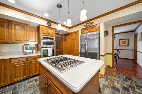 3131 Chellington Dr, Johnsburg, IL 60051 photo 9