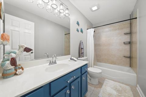 11 N575 Hunter Trl, Elgin, IL 60124 photo 19