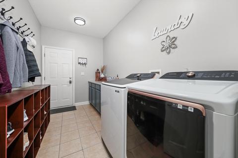 11 N575 Hunter Trl, Elgin, IL 60124 photo 33