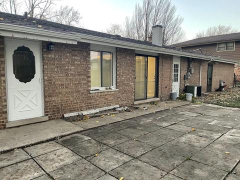 14737 Beachview Ter, Dolton, IL 60419 photo 13