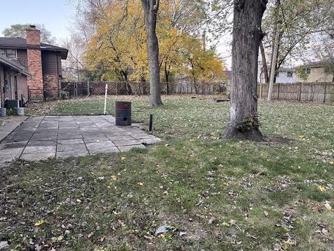 14737 Beachview Ter, Dolton, IL 60419 photo 14