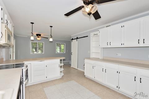 38 Covington Rd, Fox Lake, IL 60020 photo 8