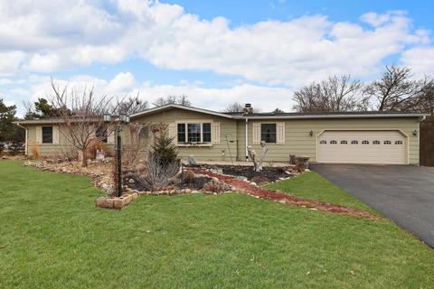 1514 Hillside Ln, Mchenry, IL 60051 photo 1