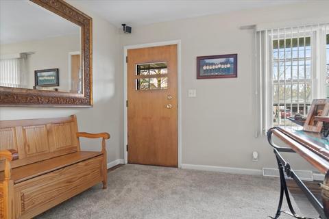 1019 W Hovey Ave, Normal, IL 61761 photo 4
