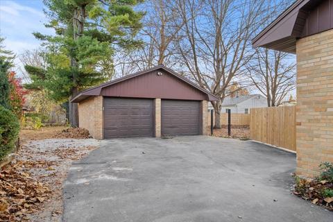 1019 W Hovey Ave, Normal, IL 61761 photo 34