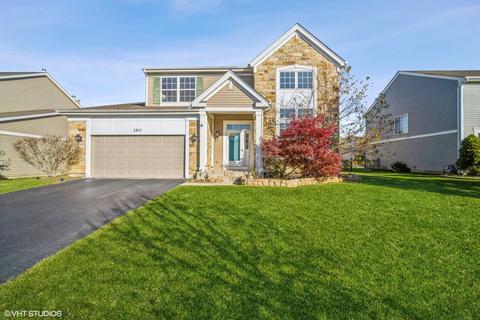 160 Willow Rd, Wheeling, IL 60090 photo 1