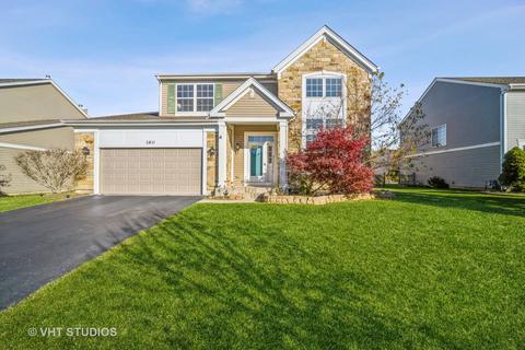 160 Willow Rd, Wheeling, IL 60090 photo 2