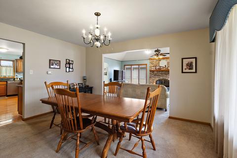 6512 Charleston St, Oak Forest, IL 60452 photo 4