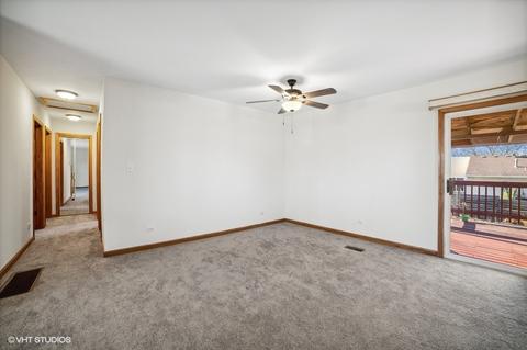 116 Waverly Dr, Elgin, IL 60120 photo 9