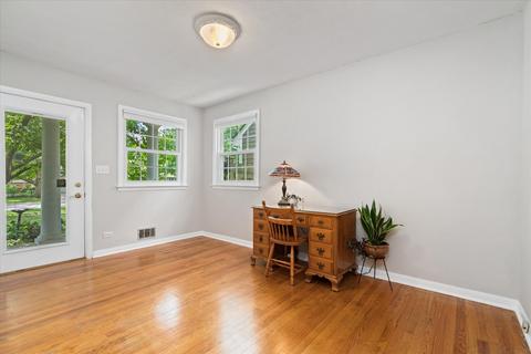 1111 E Illinois St, Wheaton, IL 60187 photo 14