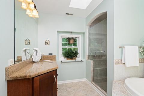 1111 E Illinois St, Wheaton, IL 60187 photo 18