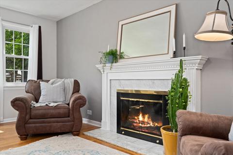 1111 E Illinois St, Wheaton, IL 60187 photo 7